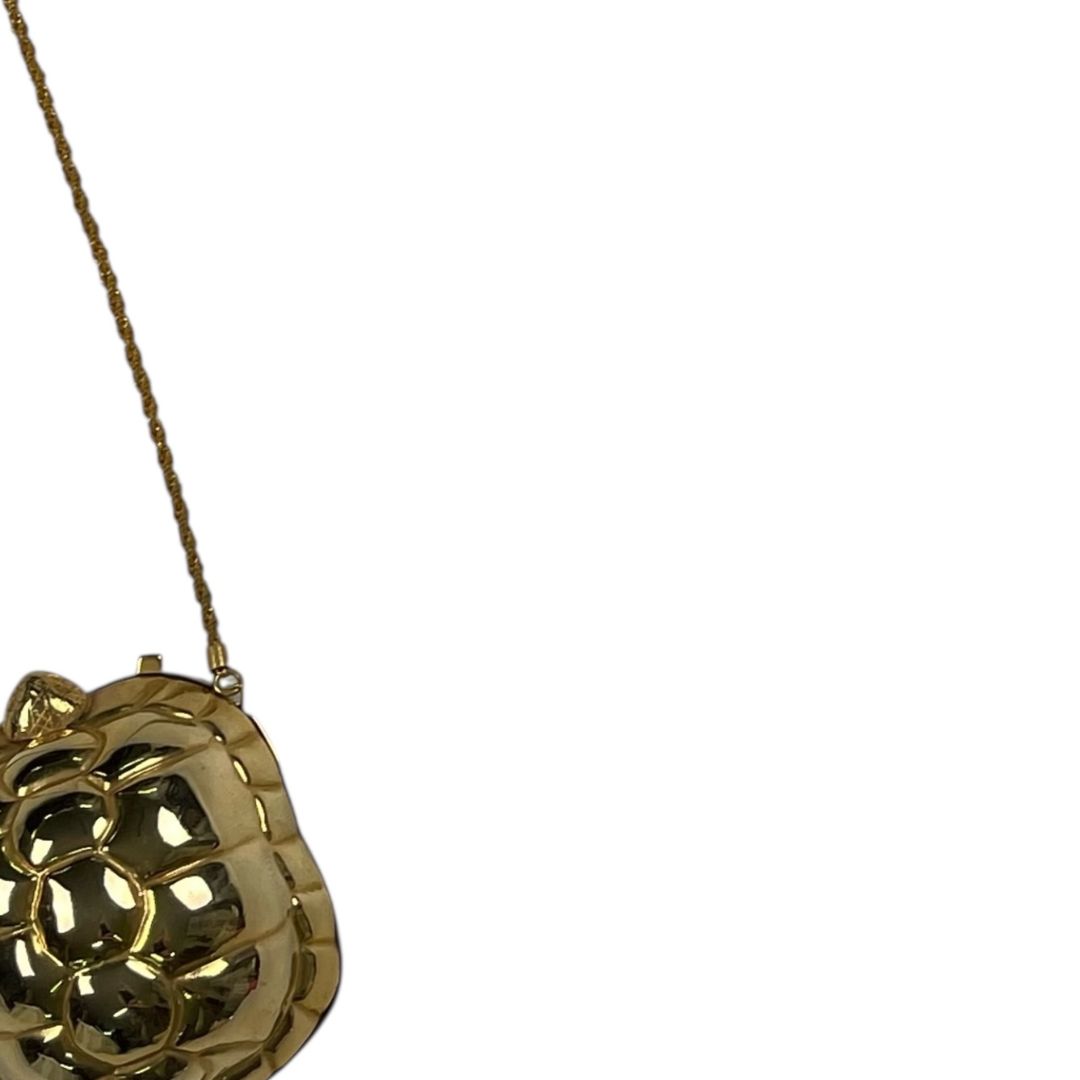 Cartera  SIN MARCA  Dorado Medidas 12cmX10cm