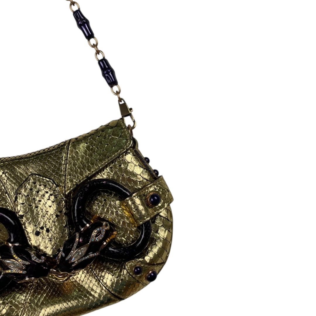 Cartera  GUCCI  Dorado Medida 17cm X 14cm