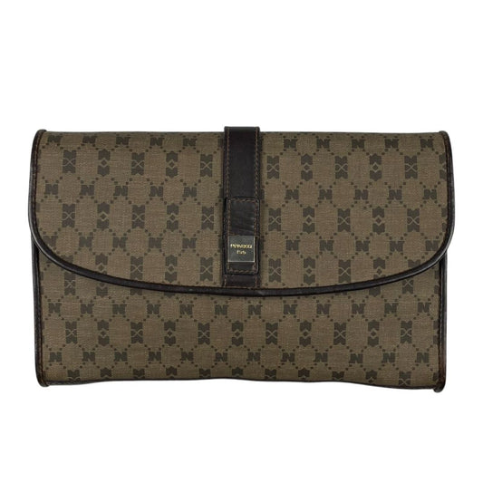 Sobre  NINA RICCI IND.ARG.  Marron Medida 27.5cm X 17cm