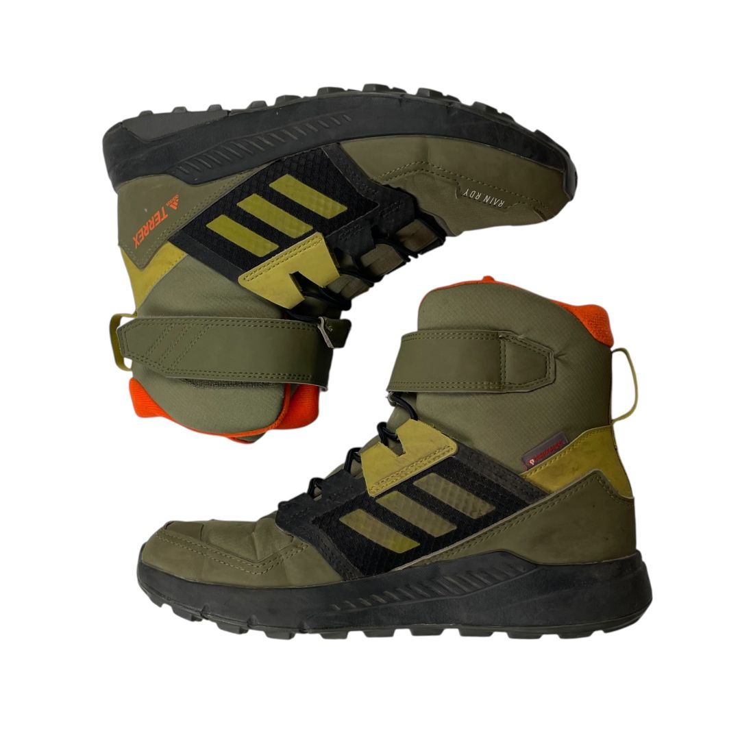 Zapatillas  ADIDAS  Verde Talle 36