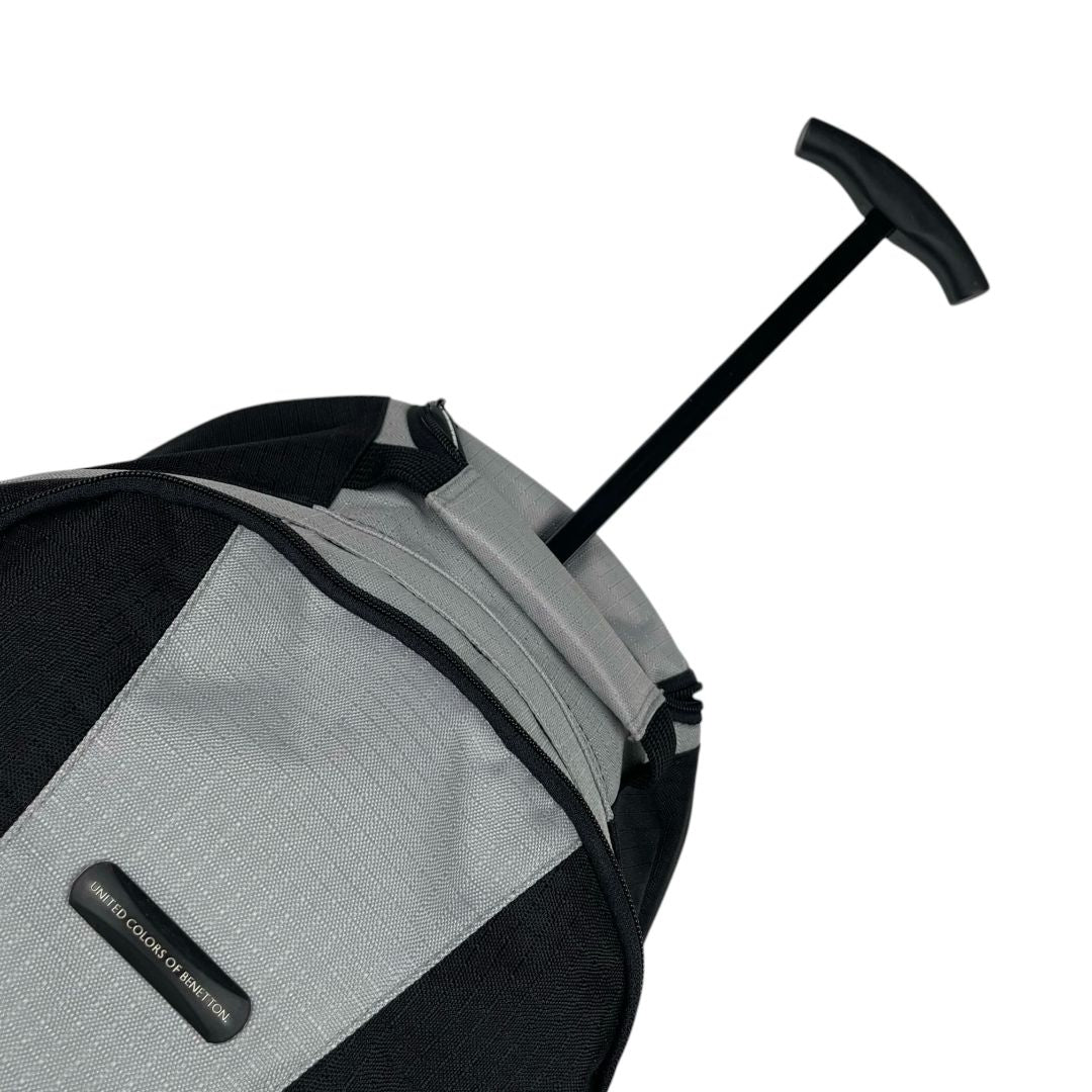 Valija  BENETTON  Varios Gris y Negro Medida 57cm X 32cm