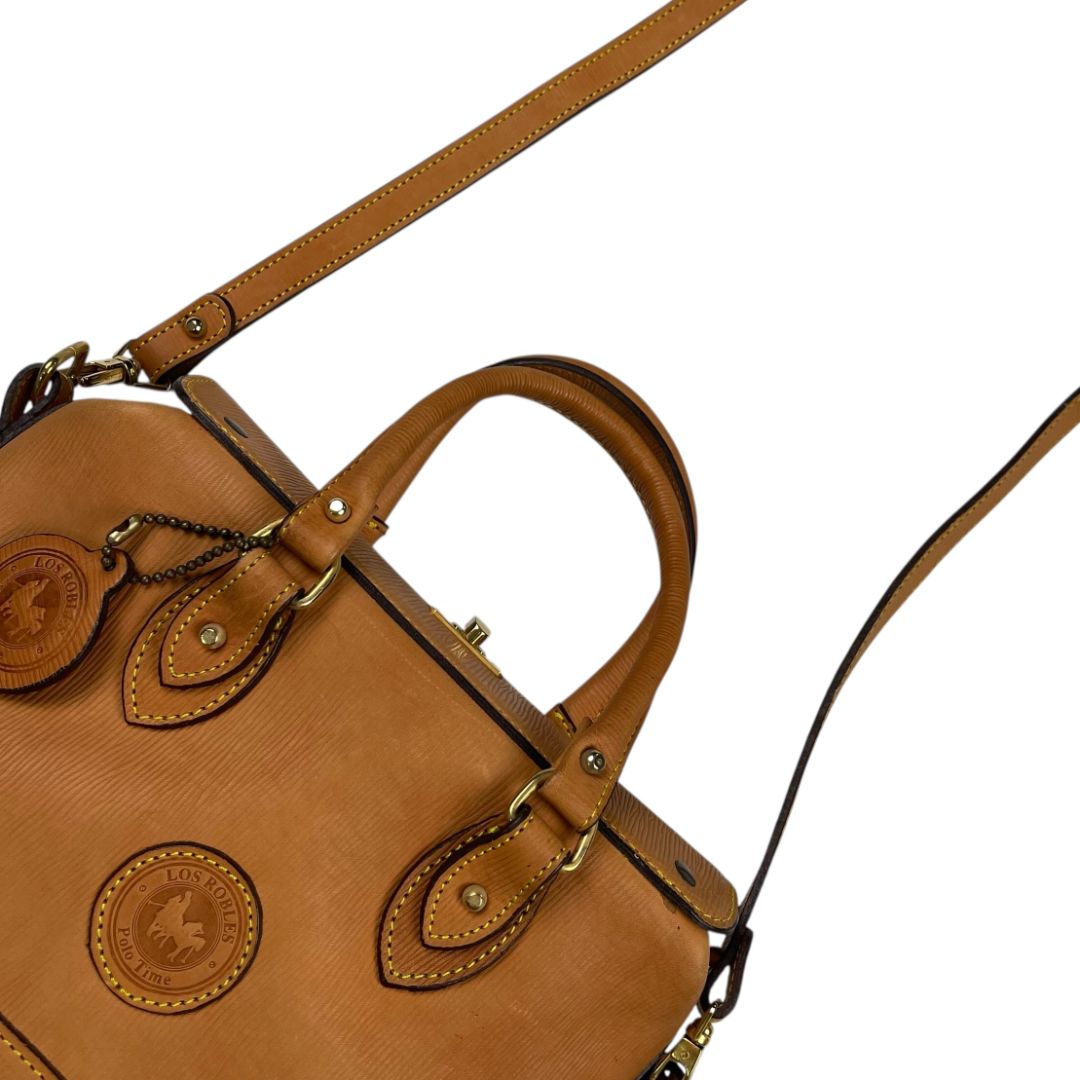 Cartera  LOS ROBLES  Marron Medida 28cm X 21cm