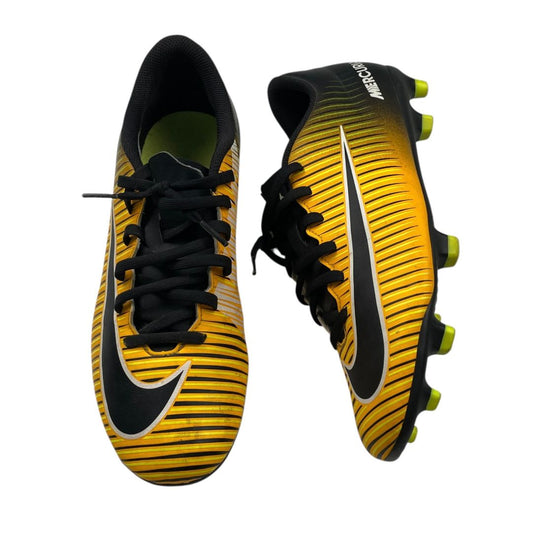 Botines  NIKE  Amarillo Talle 37.5