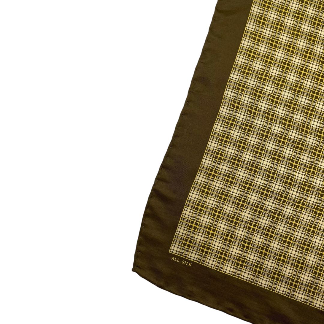 Pañuelo  CHARVET  Varios Cuadros Medida 42cm X 42cm