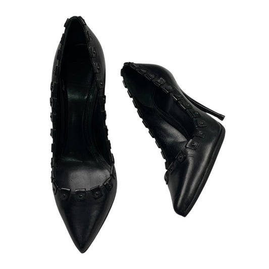 Zapatos  BURBERRY  Negro Talle 38
