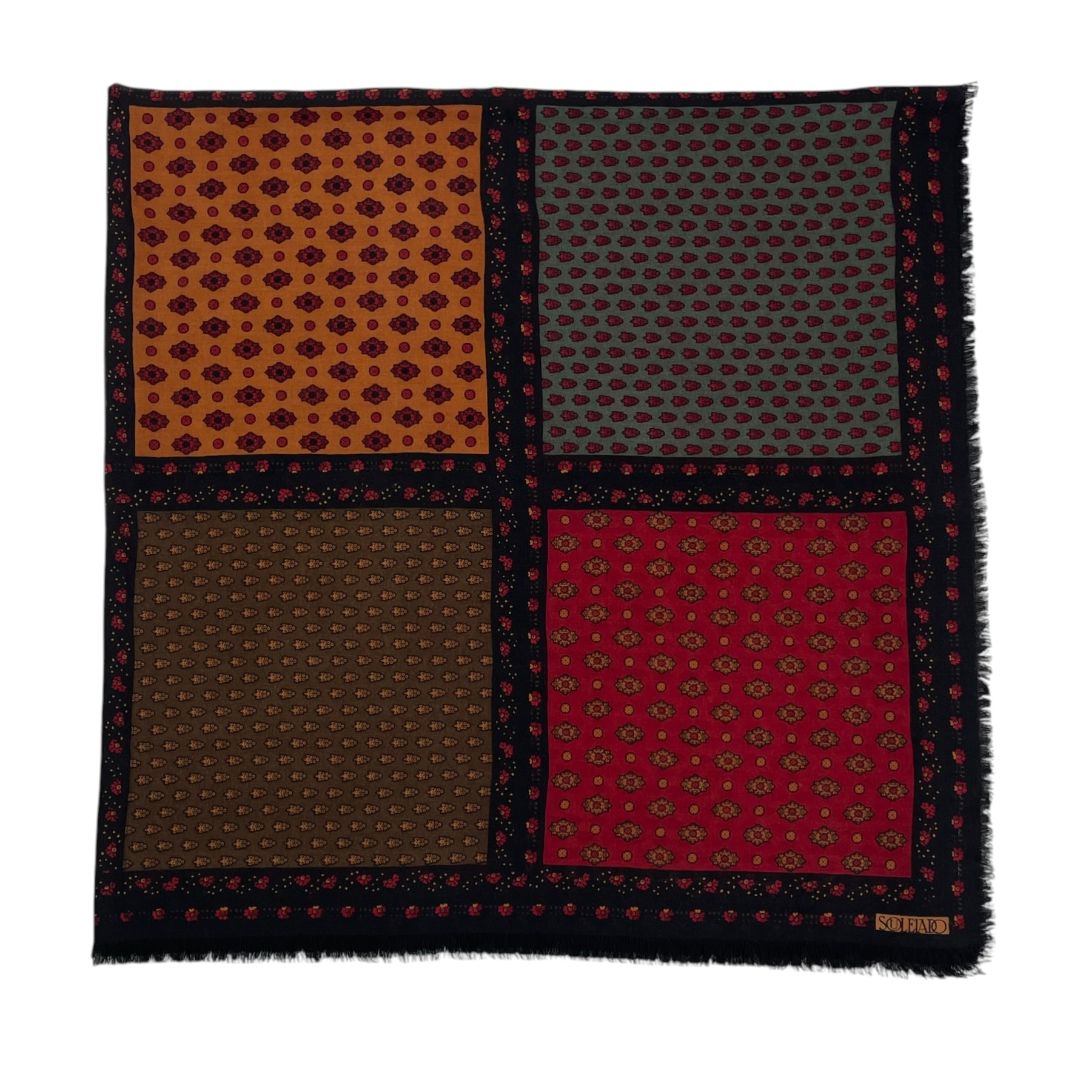 Pañuelo  SOULEIADO  Varios  Estampado Medida 136cm X 136cm