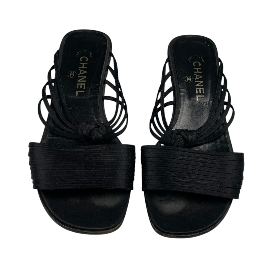 Sandalias  CHANEL  Negro Talle 39,5