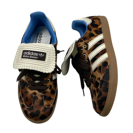 Zapatillas  ADIDAS  Varios  Animal Print Talle 37,5
