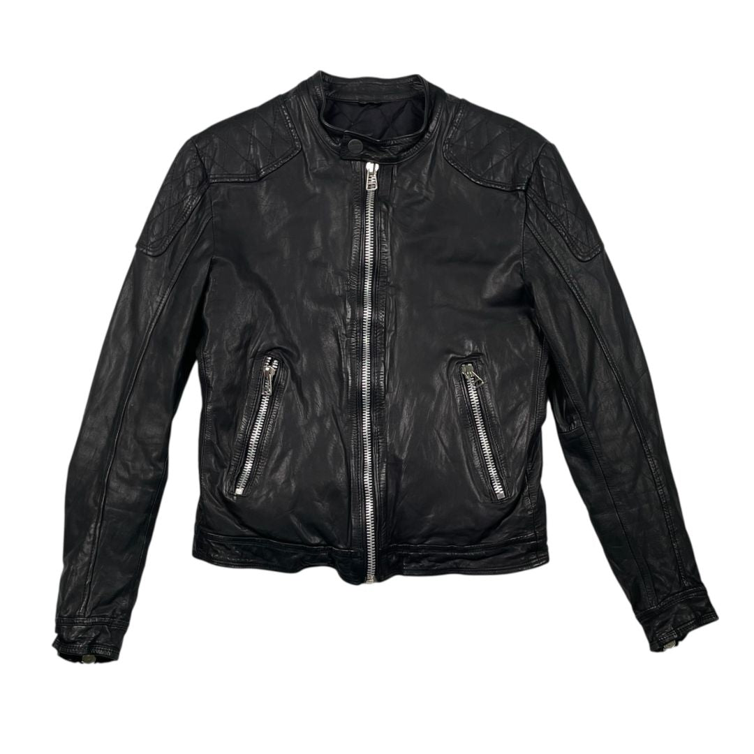 Campera  HERENCIA ARGENTINA  Negro Talle M