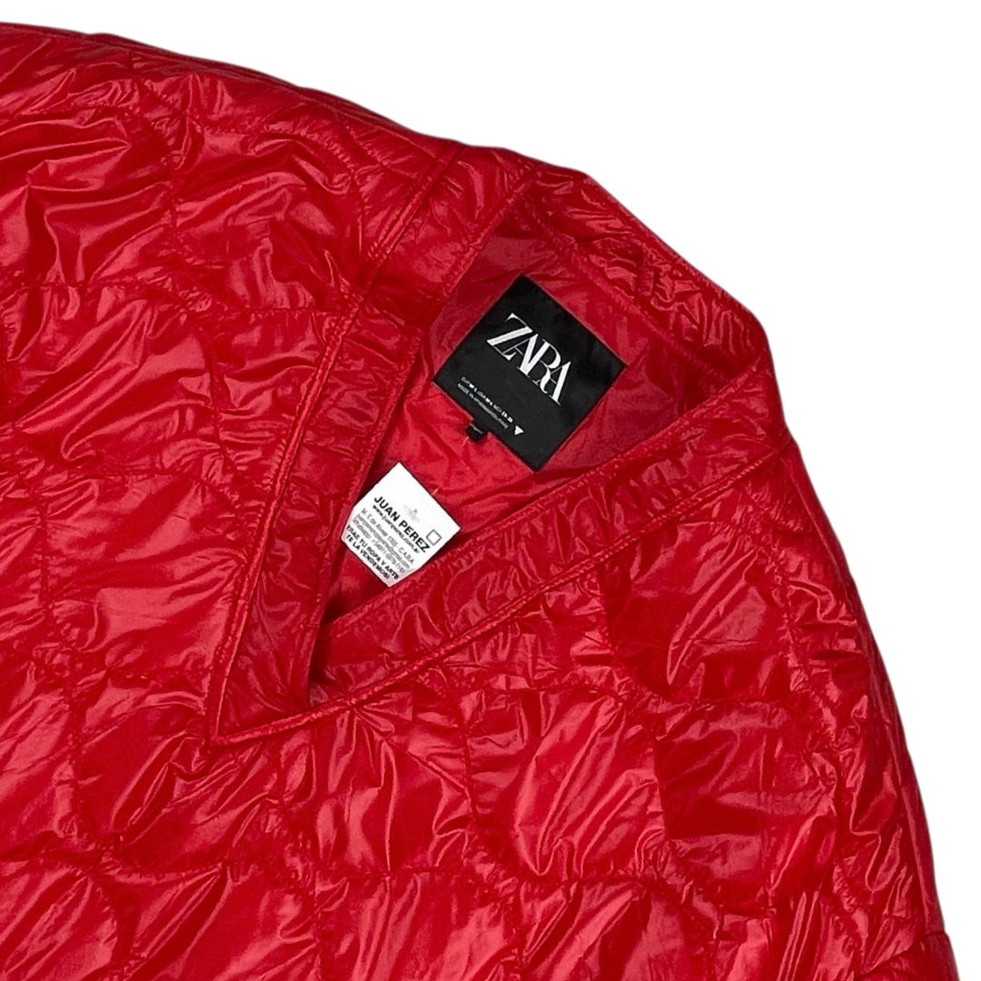 Buzo  ZARA  Rojo Talle L