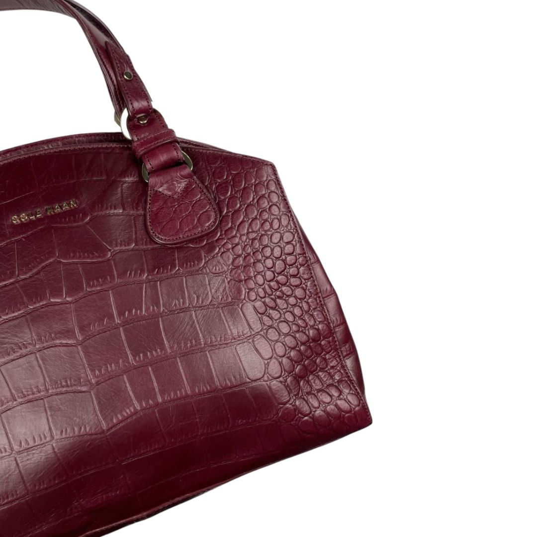 Cartera  COLE HAAN  Borgoña Medida 30cm X 24cm