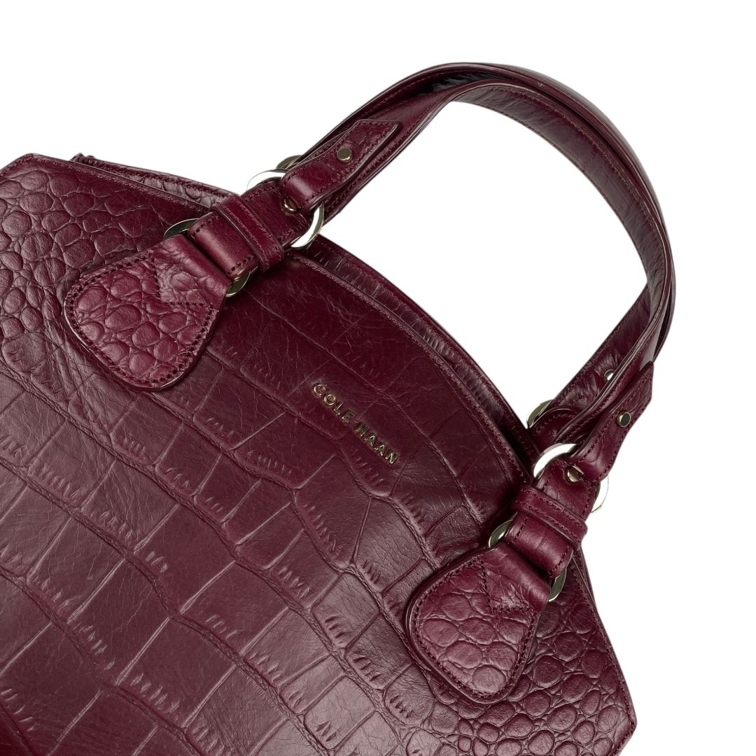 Cartera  COLE HAAN  Borgoña Medida 30cm X 24cm