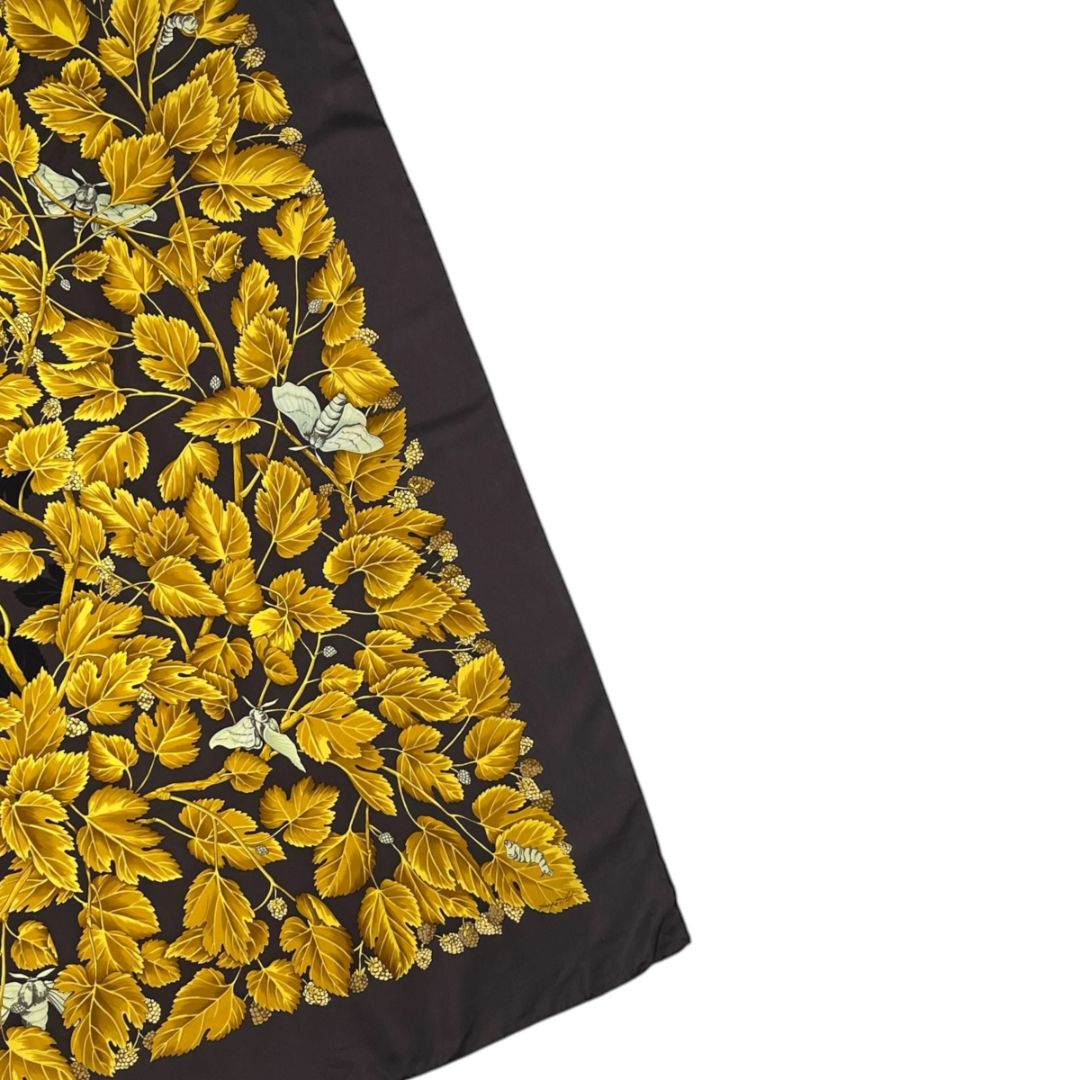 Pañuelo  HERMES  Varios  Estampado Medida 88cm X 88cm