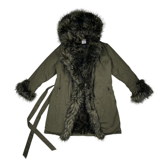 Campera  D&C  Verde Talle XXL