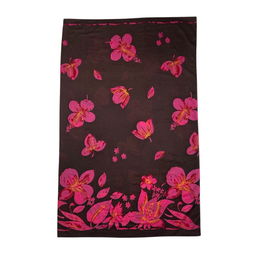 Pañuelo  LAURA ASHLEY  Estampado Medida 148cm X 116cm