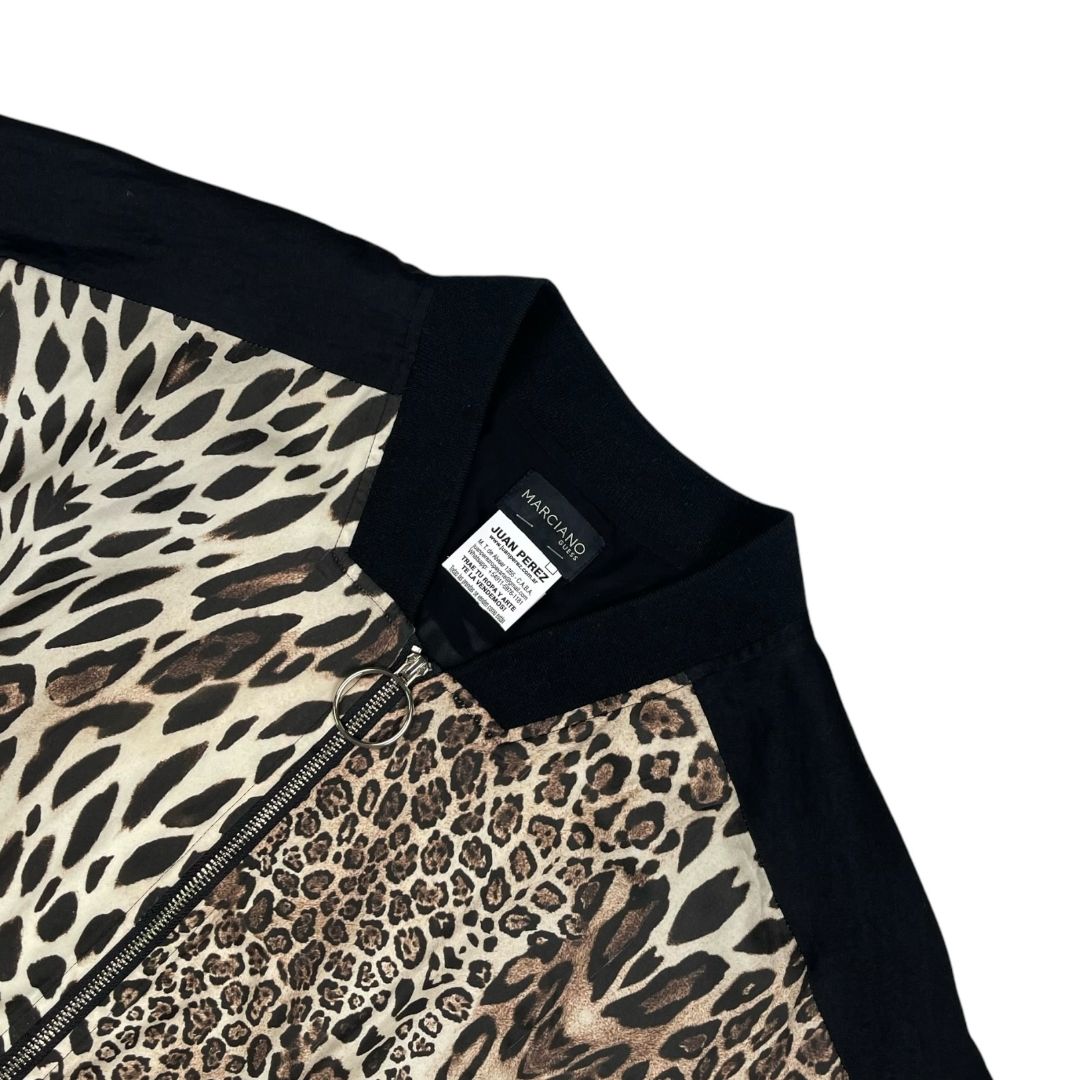 Campera  GUESS  Varios  Animal Print Talle 44