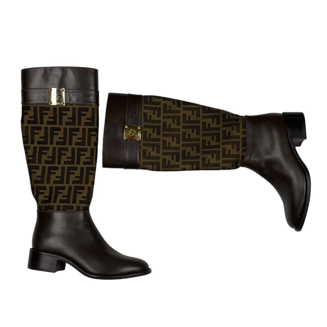 Bota Larga  FENDI  Varios Monograma Talle 36,5