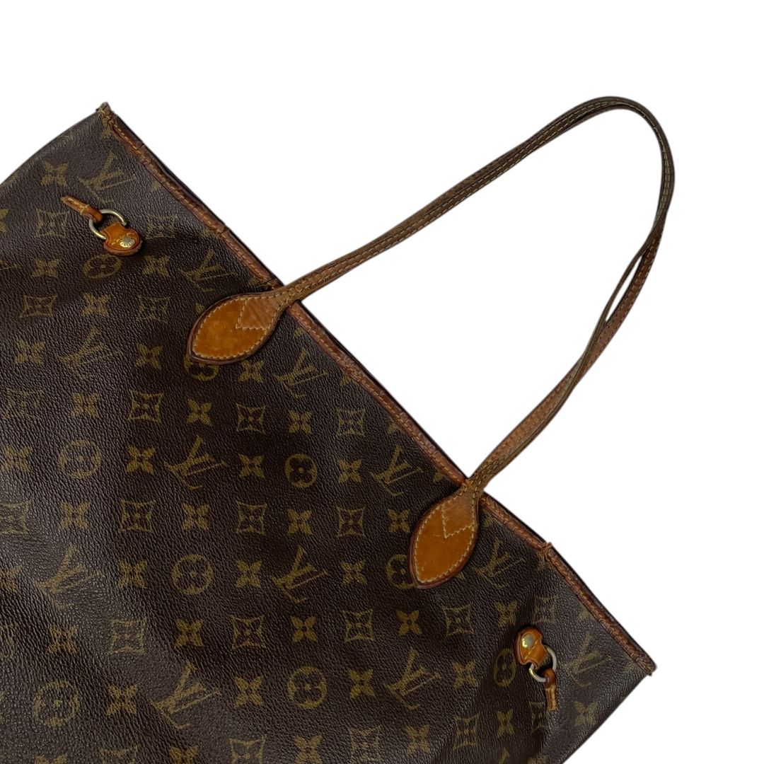 Cartera  LOUIS VUITTON  Varios Monograma Medida 44cm X 28cm