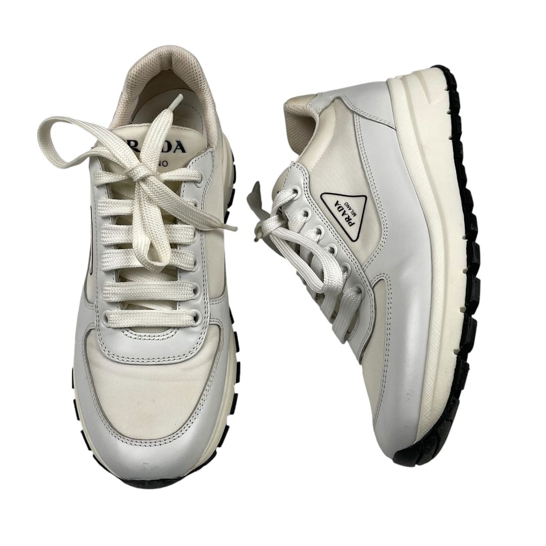 Zapatillas  PRADA  Blanco Talle 37