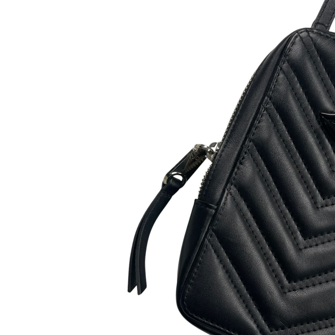 Cartera  JAZMIN CHEBAR  Negro Medida 18cm X 11cm