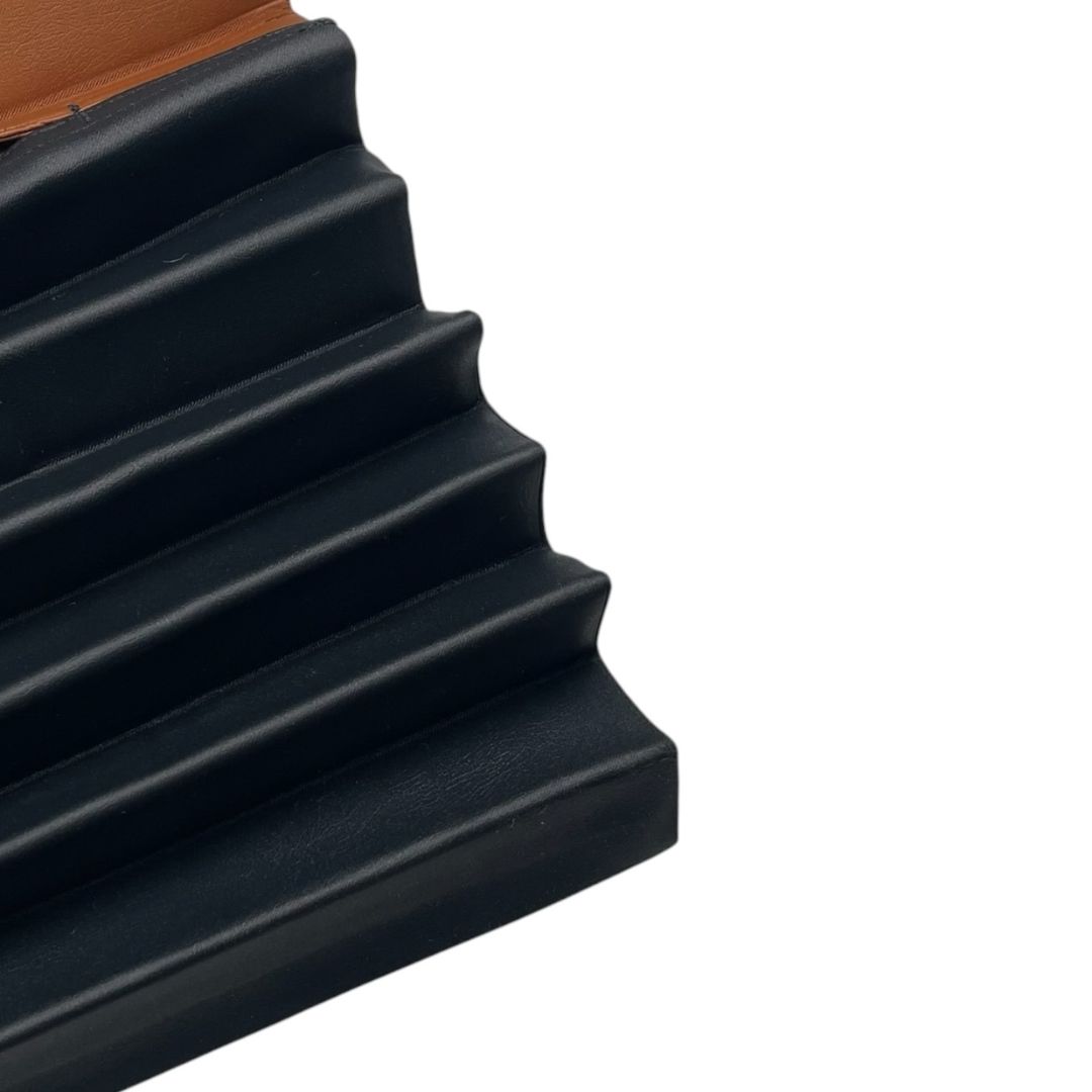 Cartera  ISSEY MIYAKI  Negro 48x40