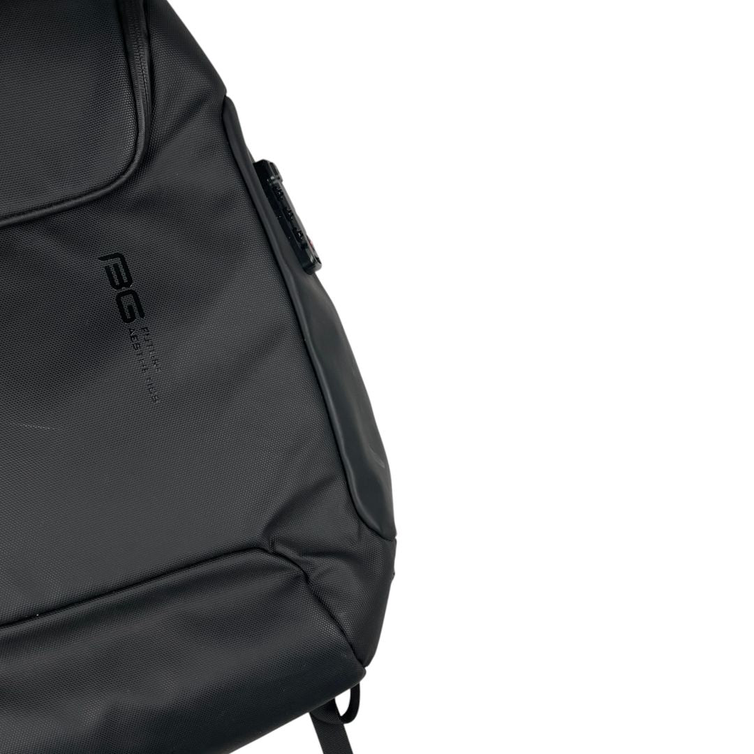 Mochila  BANGE  Negro Medida 47cm X 31cm