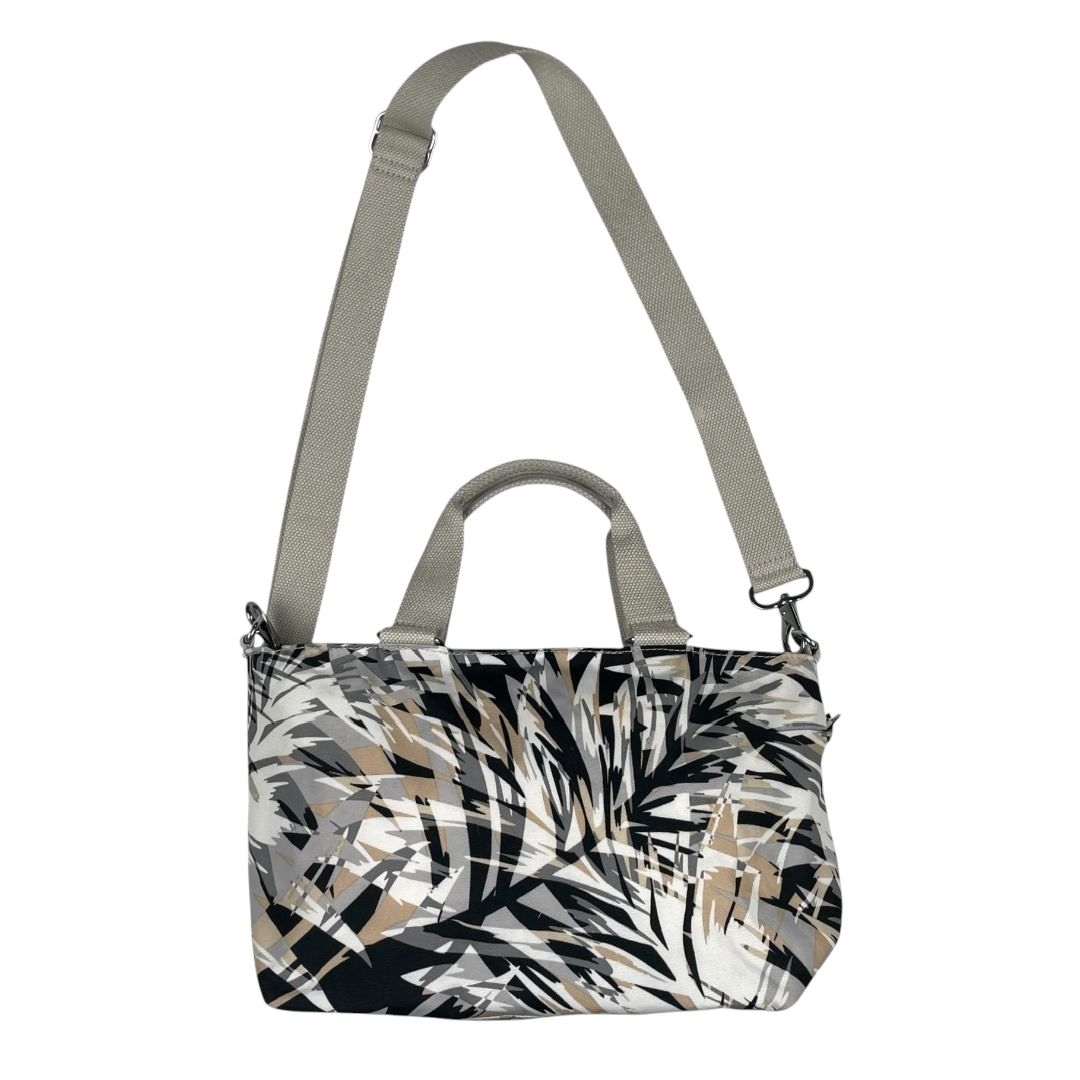 Cartera  KIPLING  Varios  Estampado Medida 35cm X 21cm