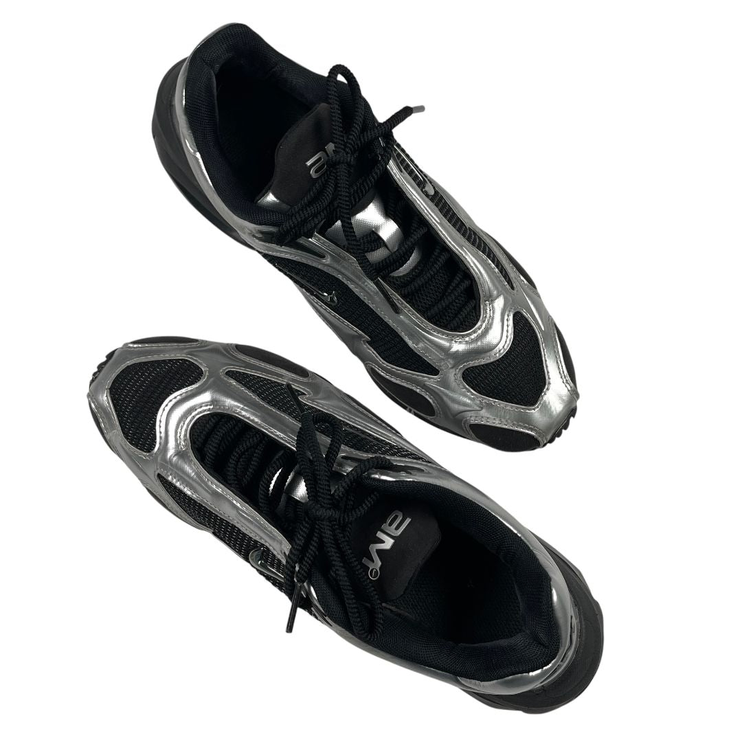 Zapatillas  NIKE  Plateado Y Negro Talle 7
