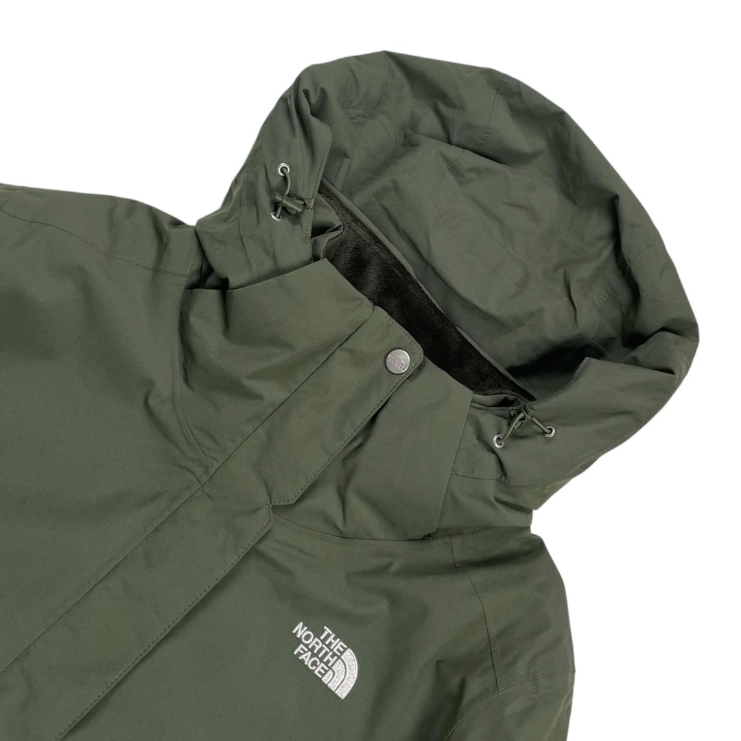 THE NORTH FACE Campera Verde Talle XL