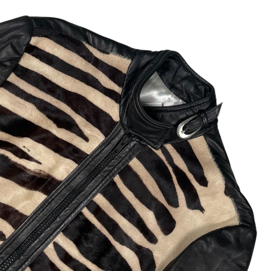 SIN MARCA Campera Negro Talle S