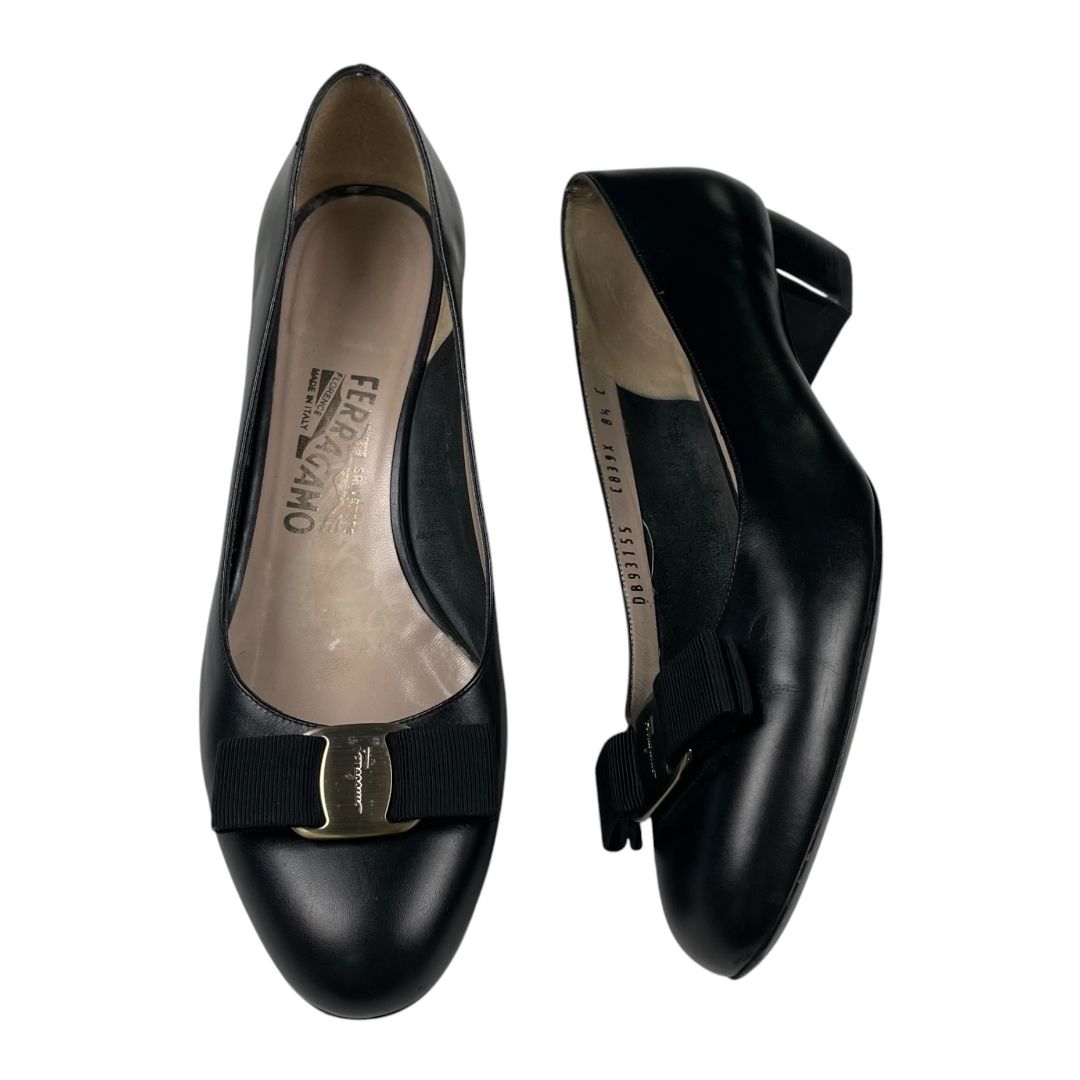 Zapato Taco Bajo  FERRAGAMO  Negro Talle 8,5