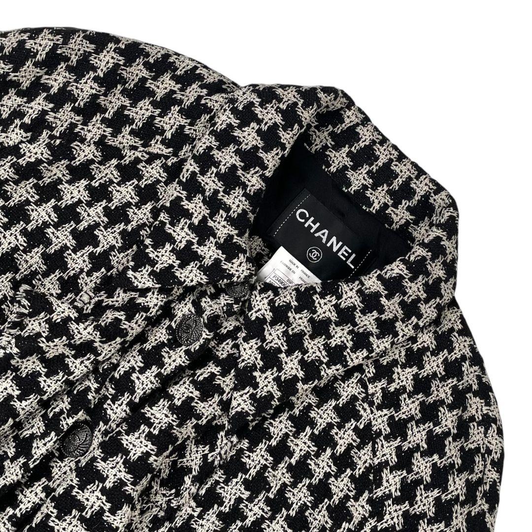 CHANEL Saco Negro Talle 42