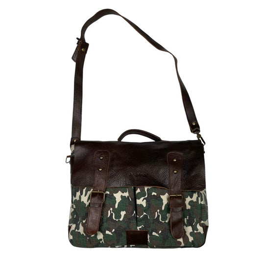 BRIGANTI  Cartera  Varios  Camuflado Medida 36cm X 28cm