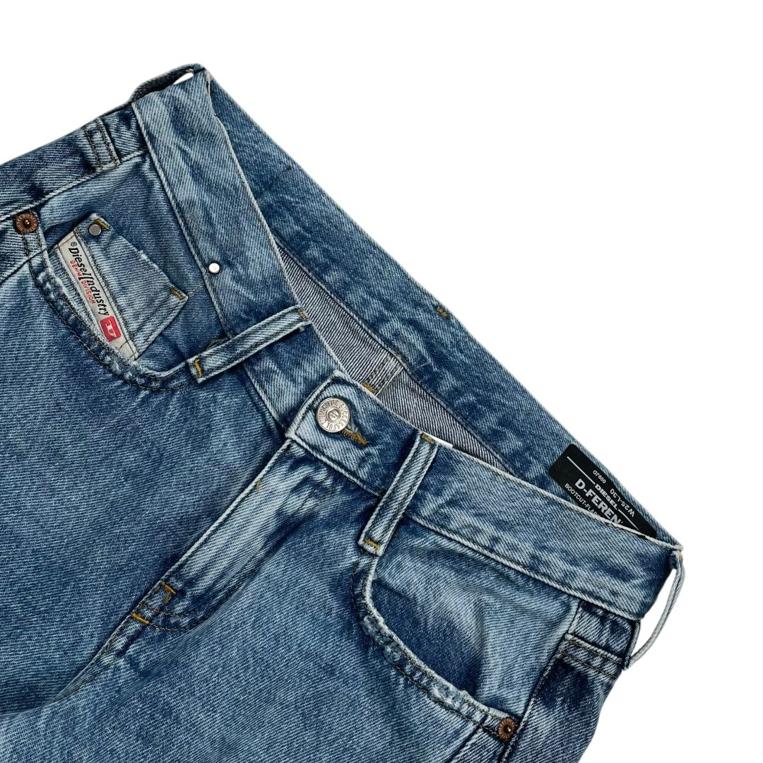 DIESEL Pantalon Celeste Talle 25