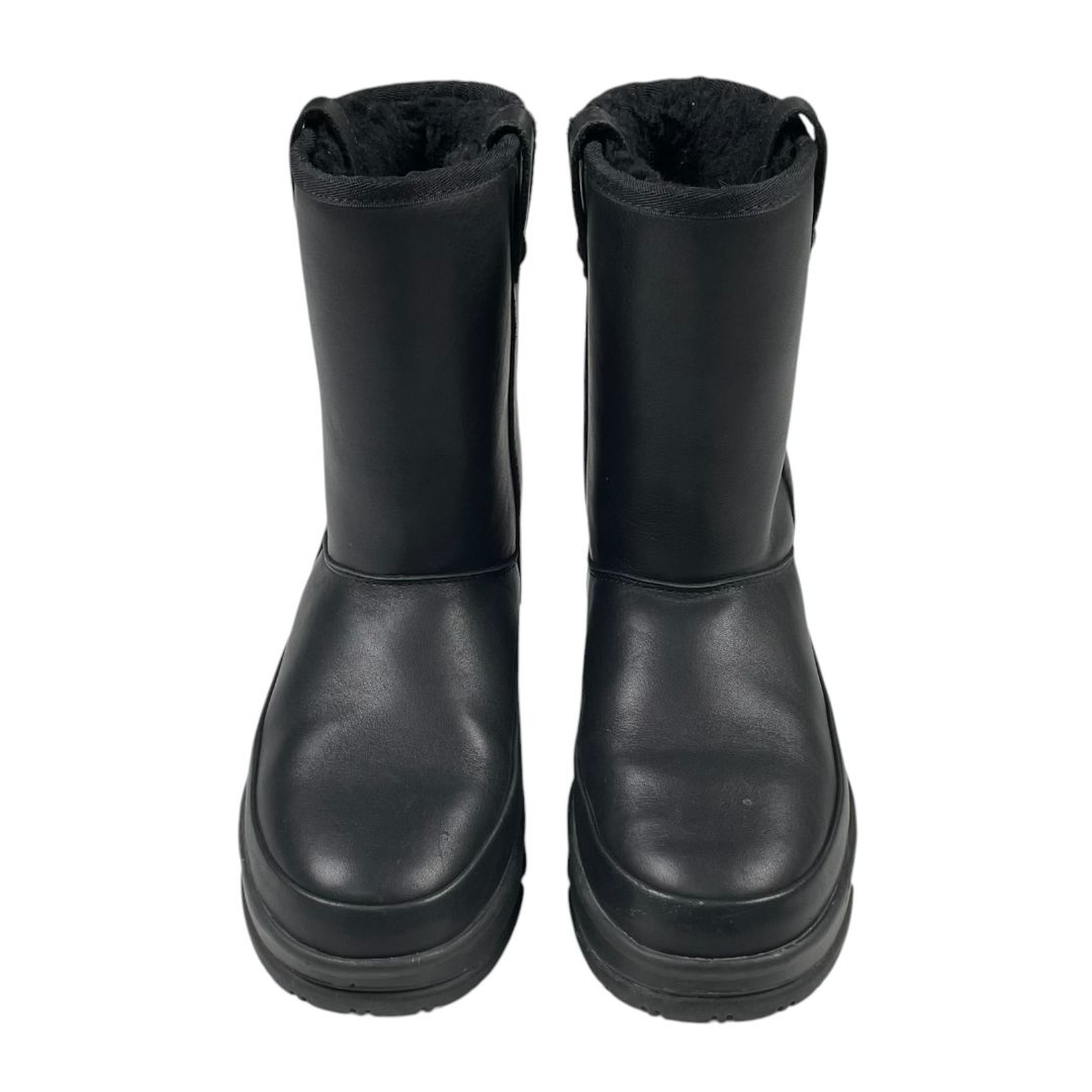 UGGS Bota Corta Negro Talle 37