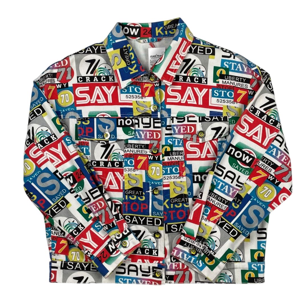 SIN MARCA Campera Varios  Estampado Talle M