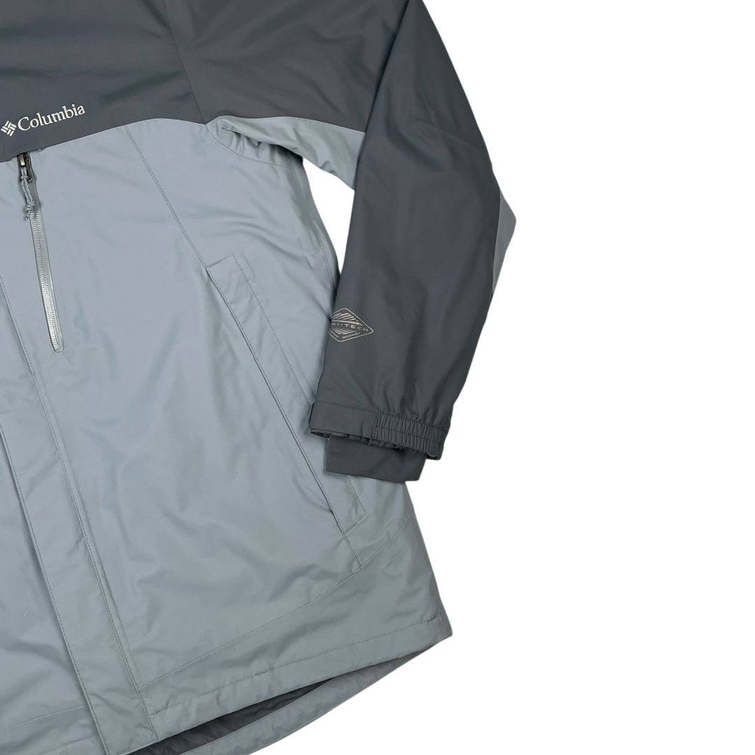 COLUMBIA Campera Gris Talle M