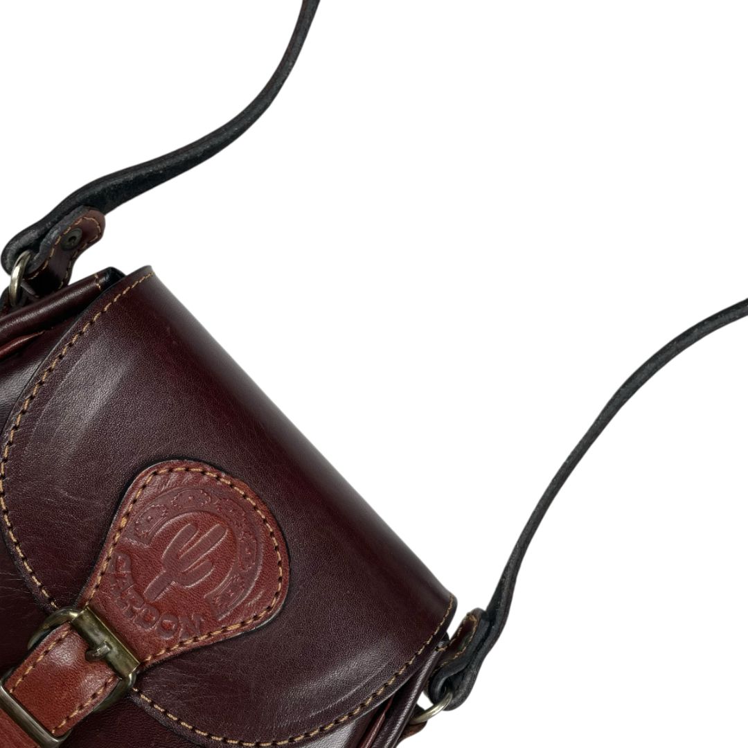 CARDON Cartera Marron Medida 17cm X 11cm