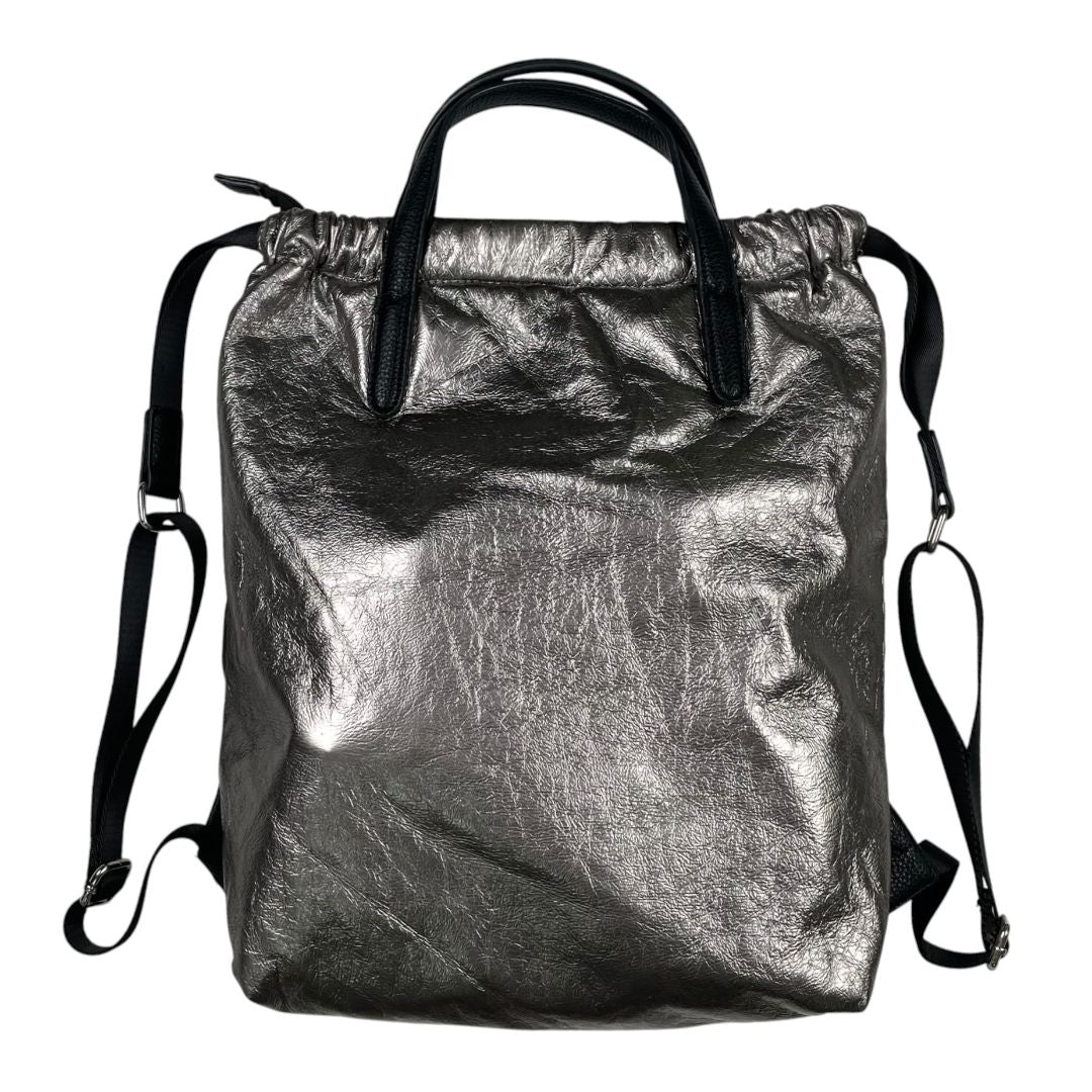PRUNE Mochila Plateado Medida 40cm X 35cm