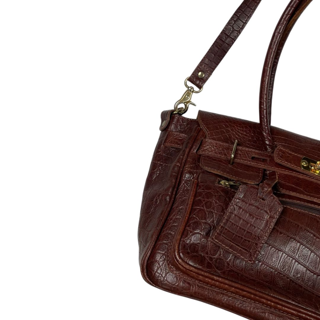 LAS TRES O Cartera Marron Medida 35cm X 23cm