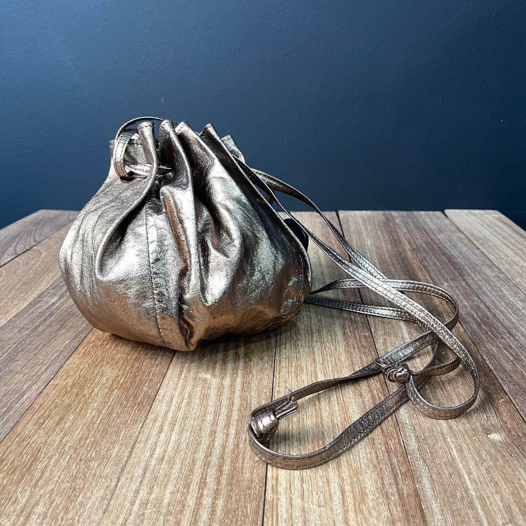 Cartera  SIN MARCA  Dorado Talle Unico