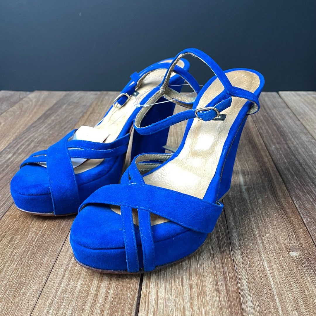 DESNUDA  Zapato Taco Alto  Azul  Talle 37