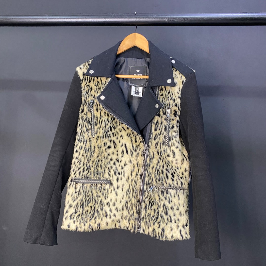 Campera  KOSIUKO  Varios  Estampado Talle 40