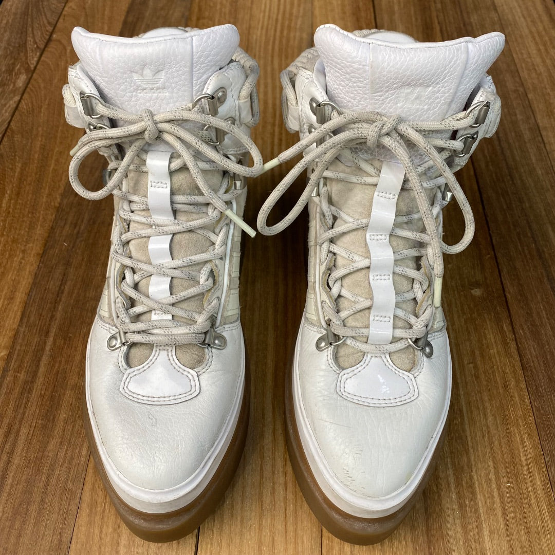 Botas  ADIDAS  Blanco Talle 36
