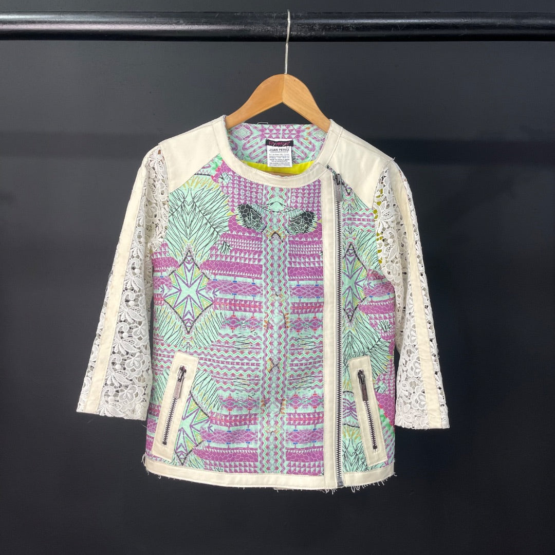 CUSTO  Campera  Varios  Estampado  Talle 1