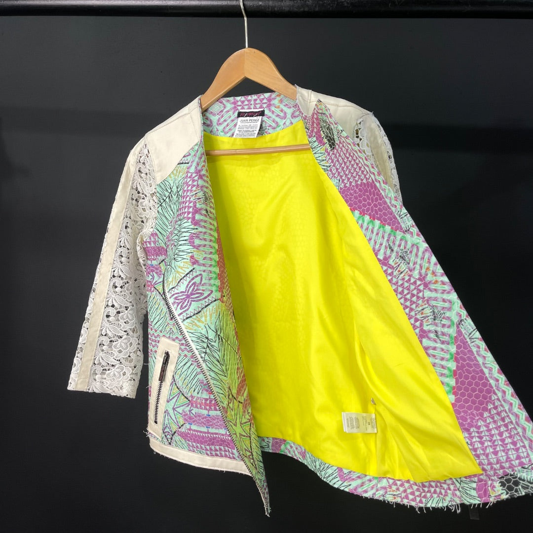 CUSTO  Campera  Varios  Estampado  Talle 1