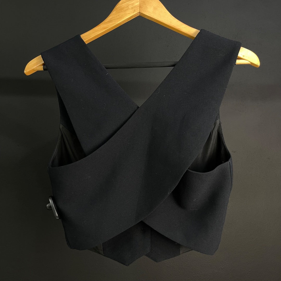 FOREVER Chaleco Corto Negro Talle S