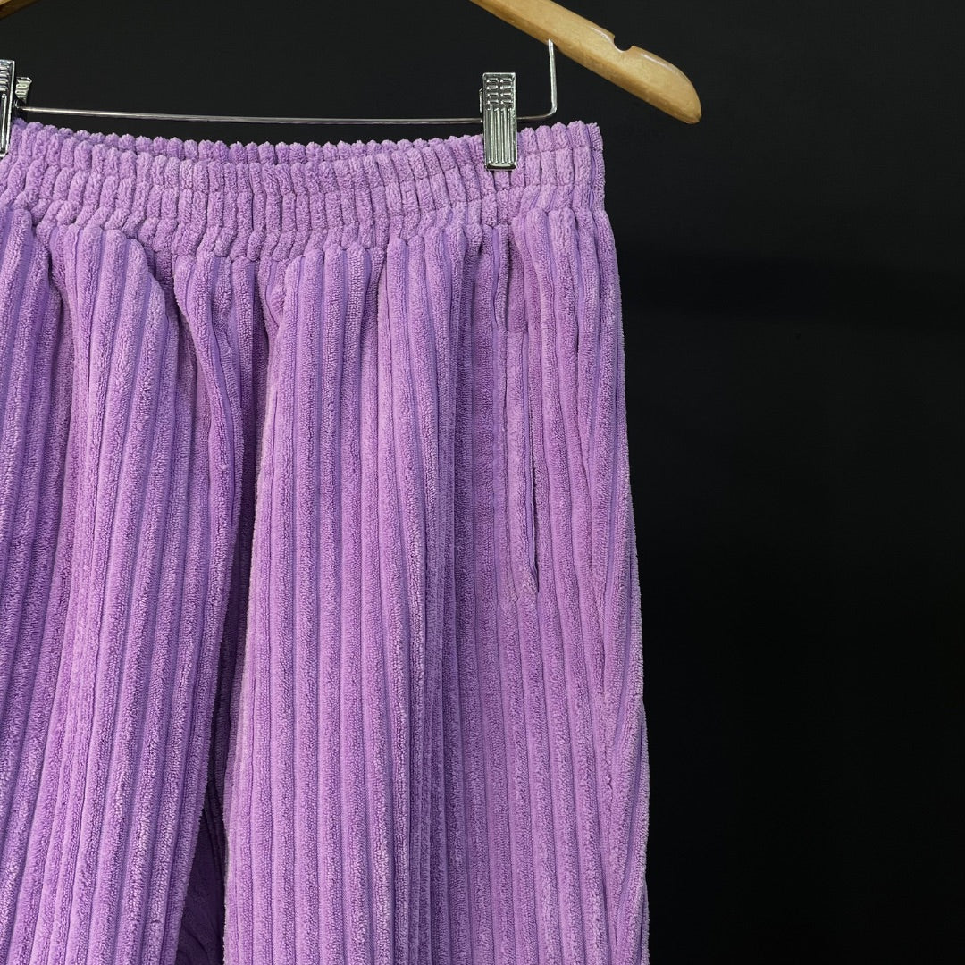 SSSTUFFF  Pantalon  Lila  Talle M