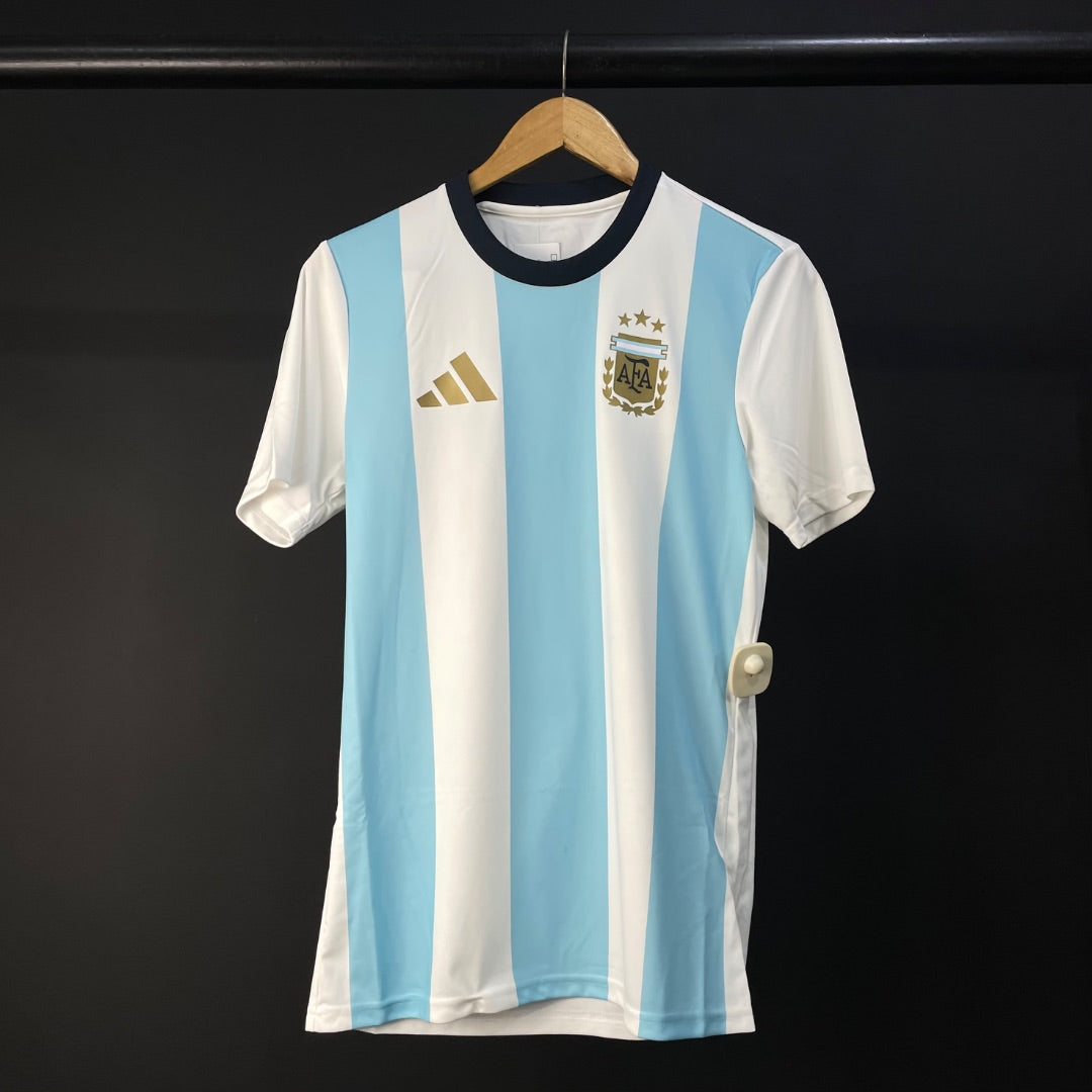 ADIDAS  Remera Deportiva  Varios Rayado  Talle S