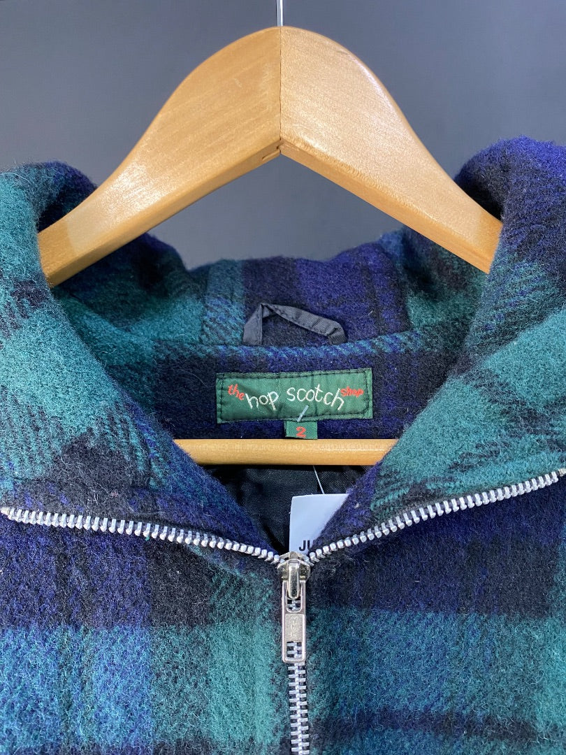 THE HOP SCHOTCH SHOP Campera Varios  Escoces Talle 2